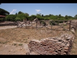 08617 ostia - regio v - insula ix - raum noerdl edificio (v,ix,2) - bli ri nordosten - 06-2022.jpg